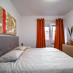 Court Crossing Apartment